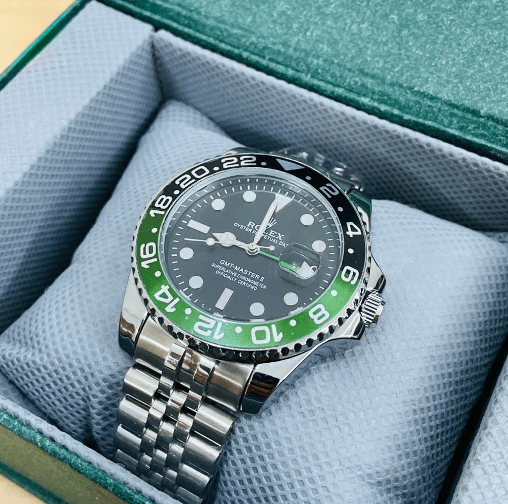 Rolex GMT Master II- 40mm - Stainless Steel Jubilee