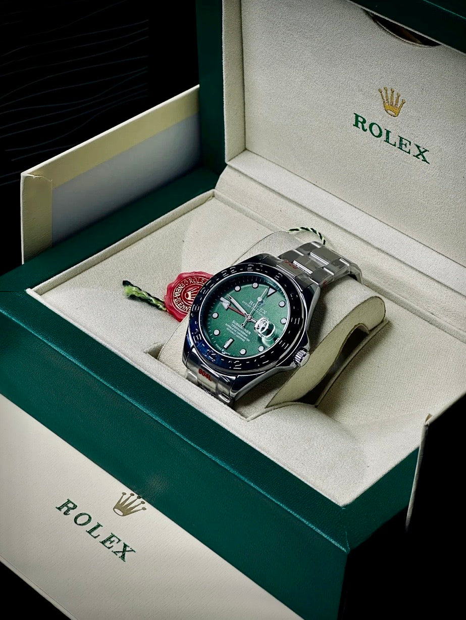 Rolex Submariner (Swiss like movement)