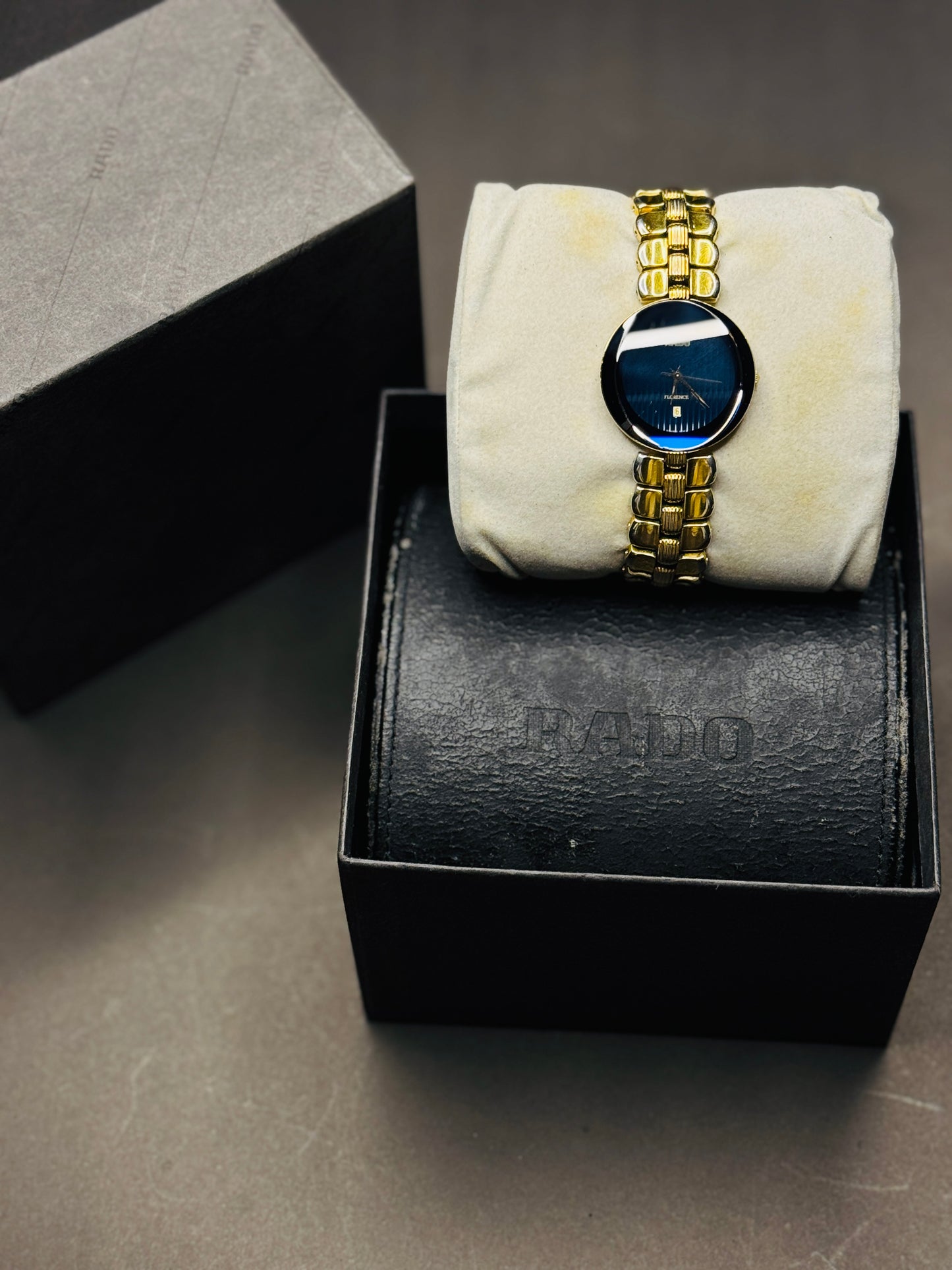 Rado (R48914703)
Florence Classic Men/Women'