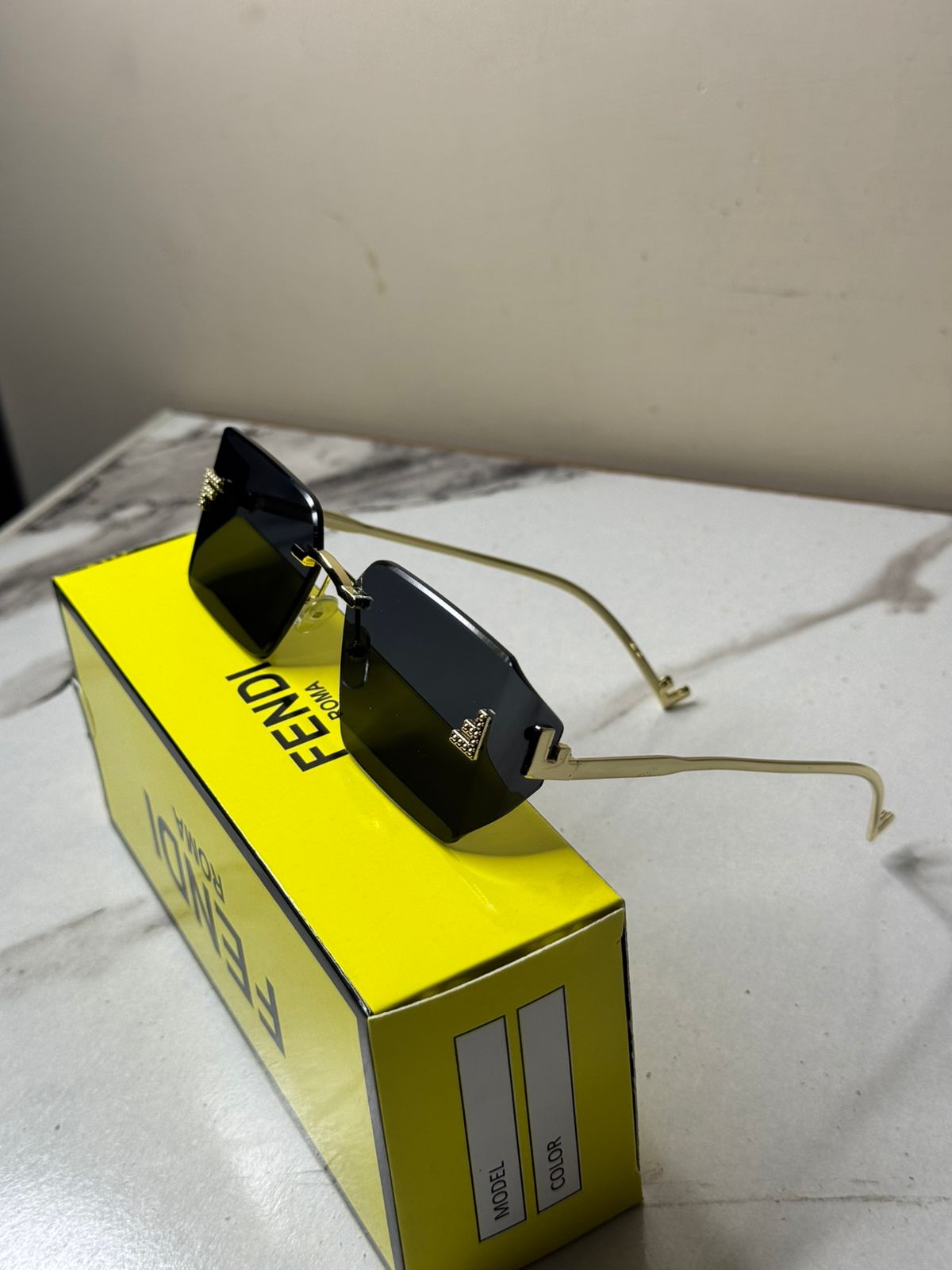 Fendi First Crystal FE4082US Shades' (Women)